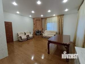 Дом 467м², 3-этажный, участок 15 сот.  