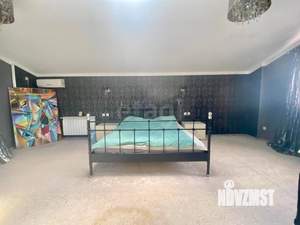Дом 270м², 3-этажный, участок 15 сот.  