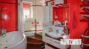 Коттедж 150м&sup2;, 2-этажный, участок 9 сот.  