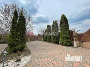 Дом 600м&sup2;, 3-этажный, участок 25 сот.  