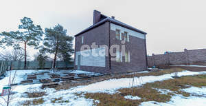 Дом 240м&sup2;, 2-этажный, участок 10 сот.  