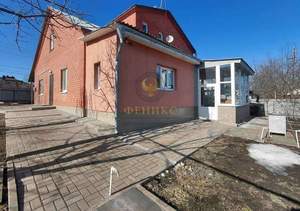 Дом 213м&sup2;, 2-этажный, участок 8 сот.  