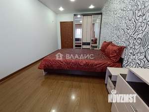 Дом 467м&sup2;, 2-этажный, участок 15 сот.  