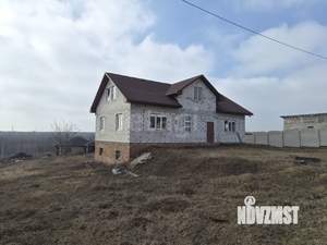 Дом 199м&sup2;, 2-этажный, участок 15 сот.  