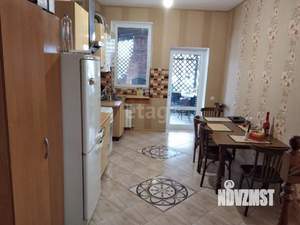 Дом 282м², 2-этажный, участок 10 сот.  