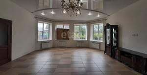 Дом 300м&sup2;, 2-этажный, участок 15 сот.  