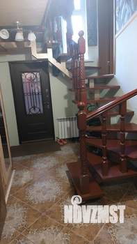 Дом 126м&sup2;, 2-этажный, участок 3 сот.  