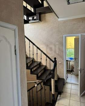 Дом 199м², 2-этажный, участок 20 сот.  