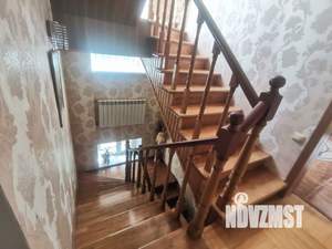 Дом 280м², 2-этажный, участок 15 сот.  