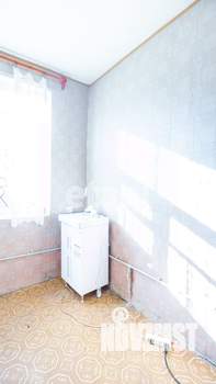 Дом 60м&sup2;, 2-этажный, участок 5 сот.  