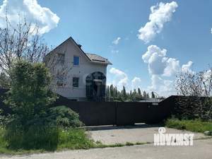 Дом 105м², 3-этажный, участок 10 сот.  