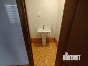 Дом 286м², 3-этажный, участок 15 сот.  