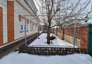 Дом 223м&sup2;, 2-этажный, участок 15 сот.  