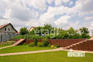 Дом 334м², 3-этажный, участок 30 сот.  