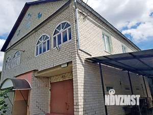 Дом 215м², 2-этажный, участок 14 сот.  