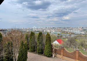 Дом 500м², 3-этажный, участок 21 сот.  