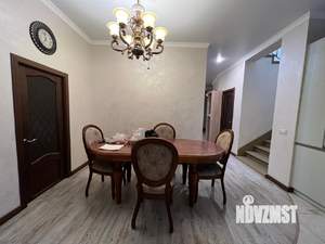 Таунхаус 210м², 3-этажный, участок 5 сот.  