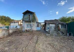 Дом 45м&sup2;, 2-этажный, участок 5 сот.  