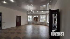 Дом 300м&sup2;, 2-этажный, участок 15 сот.  