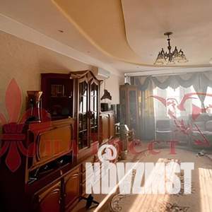 Дом 201м&sup2;, 2-этажный, участок 5 сот.  