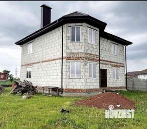 Дом 200м&sup2;, 2-этажный, участок 15 сот.  