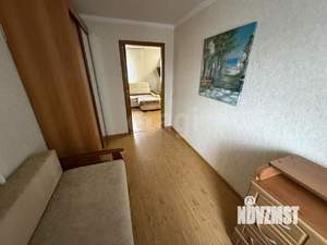 Дом 45м&sup2;, 3-этажный, участок 10 сот.  