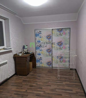 Дом 180м&sup2;, 2-этажный, участок 15 сот.  