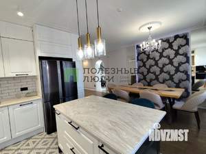 Дом 229м&sup2;, 2-этажный, участок 15 сот.  