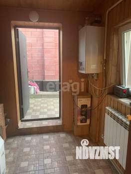 Дом 200м&sup2;, 3-этажный, участок 10 сот.  