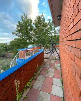 Дом 183м&sup2;, 2-этажный, участок 14 сот.  