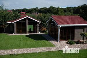 Дом 229м&sup2;, 2-этажный, участок 15 сот.  