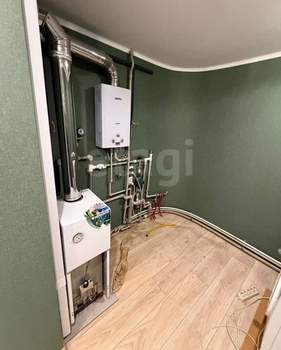 Дом 60м&sup2;, 2-этажный, участок 12 сот.  