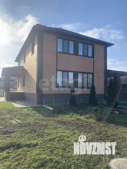 Дом 217м&sup2;, 2-этажный, участок 9 сот.  