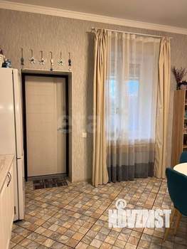 Дом 252м², 2-этажный, участок 10 сот.  