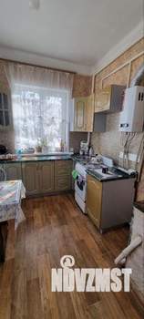 Дом 70м&sup2;, 1-этажный, участок 6 сот.  