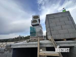 Дом 100м&sup2;, 2-этажный, участок 8 сот.  