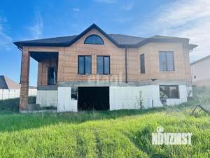 Дом 286м², 2-этажный, участок 15 сот.  