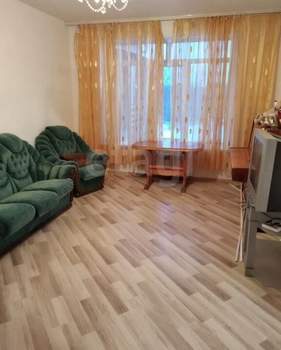 Дом 283м&sup2;, 3-этажный, участок 10 сот.  