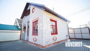 Дом 60м&sup2;, 2-этажный, участок 5 сот.  