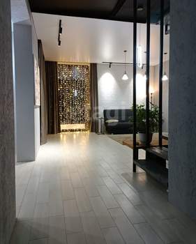 Дом 175м&sup2;, 2-этажный, участок 15 сот.  