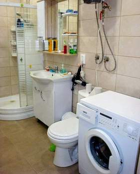 Дом 97м&sup2;, 2-этажный, участок 10 сот.  