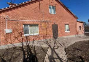 Дом 213м&sup2;, 2-этажный, участок 8 сот.  