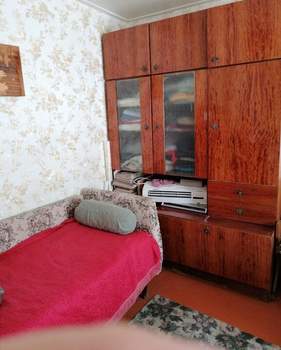 Дом 40м², 2-этажный, участок 5 сот.  