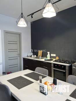 Дом 175м&sup2;, 2-этажный, участок 15 сот.  