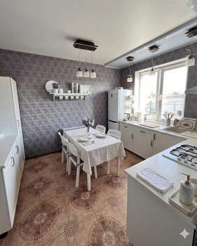 Дом 137м&sup2;, 2-этажный, участок 14 сот.  