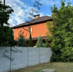 Дом 175м², 2-этажный, участок 12 сот.  