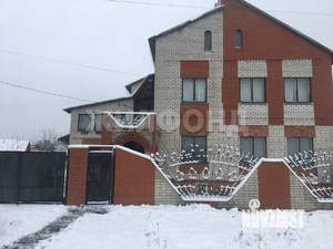 Дом 439м², 3-этажный, участок 15 сот.  