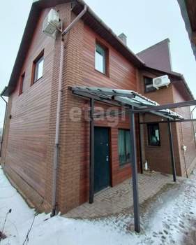 Дом 142м&sup2;, 2-этажный, участок 23 сот.  