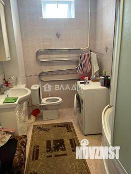 Дом 216м², 3-этажный, участок 14 сот.  
