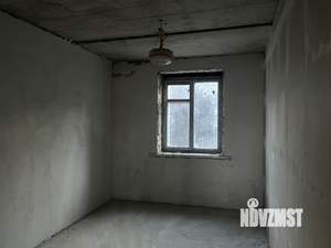 Дом 159м&sup2;, 3-этажный, участок 5 сот.  